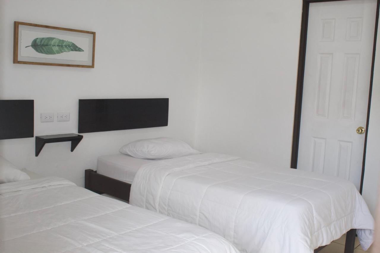 Hotel Cañas Extérieur photo